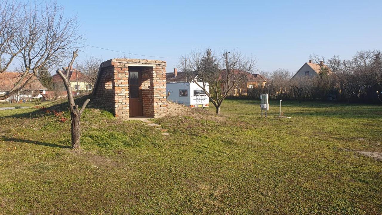 Tisza White House Tiszaszolos Exterior foto